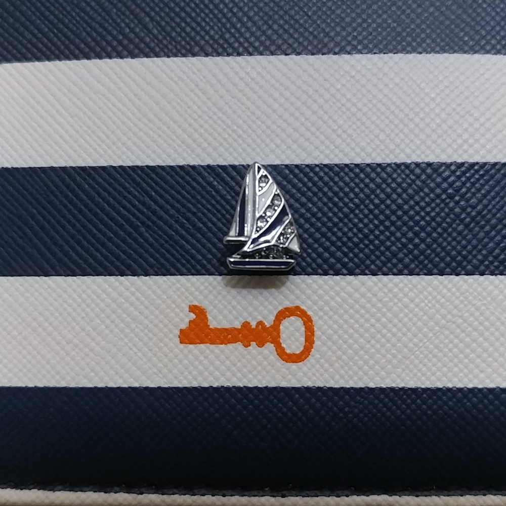 KEEP collective Sailboat